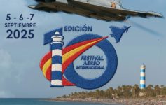Festival Aéreo Internacional de Torre del Mar de 2025: Patrulla Papea Ela Aviacion Camilo Benito Juan Velarde EC-135 CNP CN 235 Guardia Civil Team Raven Real Aeroclub de Sevilla Dauphin AS365 Guardia Civil Cessna 150 Aerobat Patrulla Aspa Paracaidistas Guardia Civil Nangchang SH-60 Armada Utva Aero 3 Eurofighter EA Patrulla de Honores EA Escuela de Vuelo Granada Además, se ha anunciado que los pilotos acrobáticos Camilo Benito y Francis Lorenzo, junto con el equipo de la Patrulla Aspa, firmarán pósters.