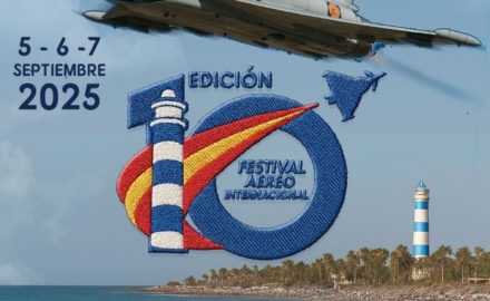 Festival Aéreo Internacional de Torre del Mar de 2025: Patrulla Papea Ela Aviacion Camilo Benito Juan Velarde EC-135 CNP CN 235 Guardia Civil Team Raven Real Aeroclub de Sevilla Dauphin AS365 Guardia Civil Cessna 150 Aerobat Patrulla Aspa Paracaidistas Guardia Civil Nangchang SH-60 Armada Utva Aero 3 Eurofighter EA Patrulla de Honores EA Escuela de Vuelo Granada Además, se ha anunciado que los pilotos acrobáticos Camilo Benito y Francis Lorenzo, junto con el equipo de la Patrulla Aspa, firmarán pósters.